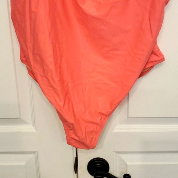 NWT J Crew Womens Scoopneck One Piece Swimsuit pink Size 22 BF162 - Picture 5 of 12